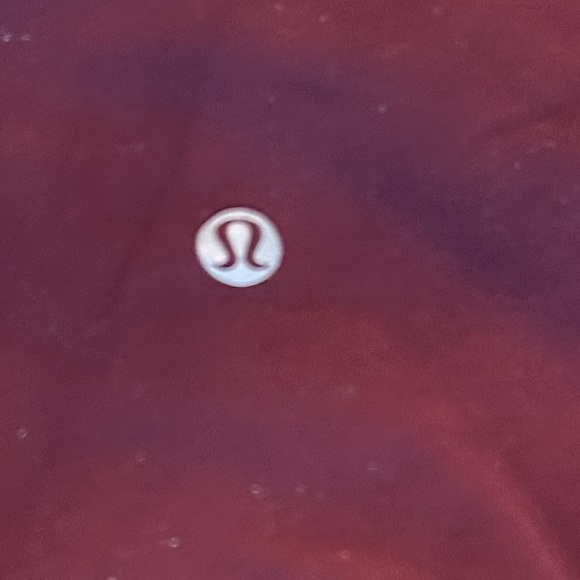 Lululemon Align High Rise Crop 21” in Maroon Size 4 - Picture 2 of 5